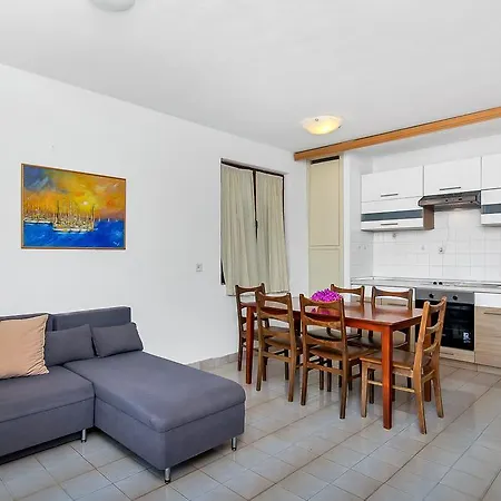 Apartment Cico