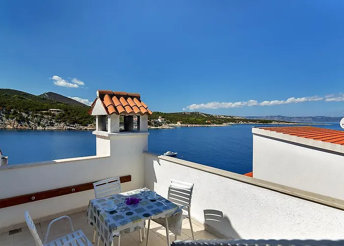 Cico Apartman Gdinj